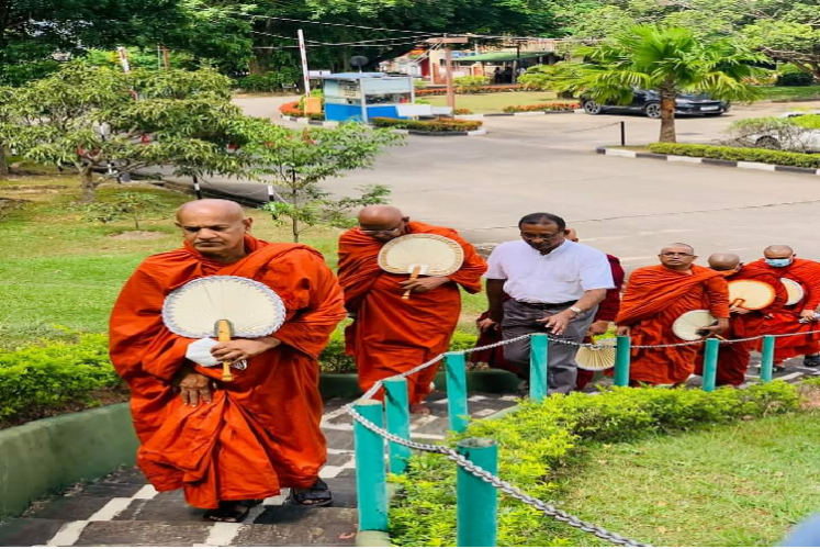 Almsgiving Ceremony for Hon.Shinzo Abe-1
